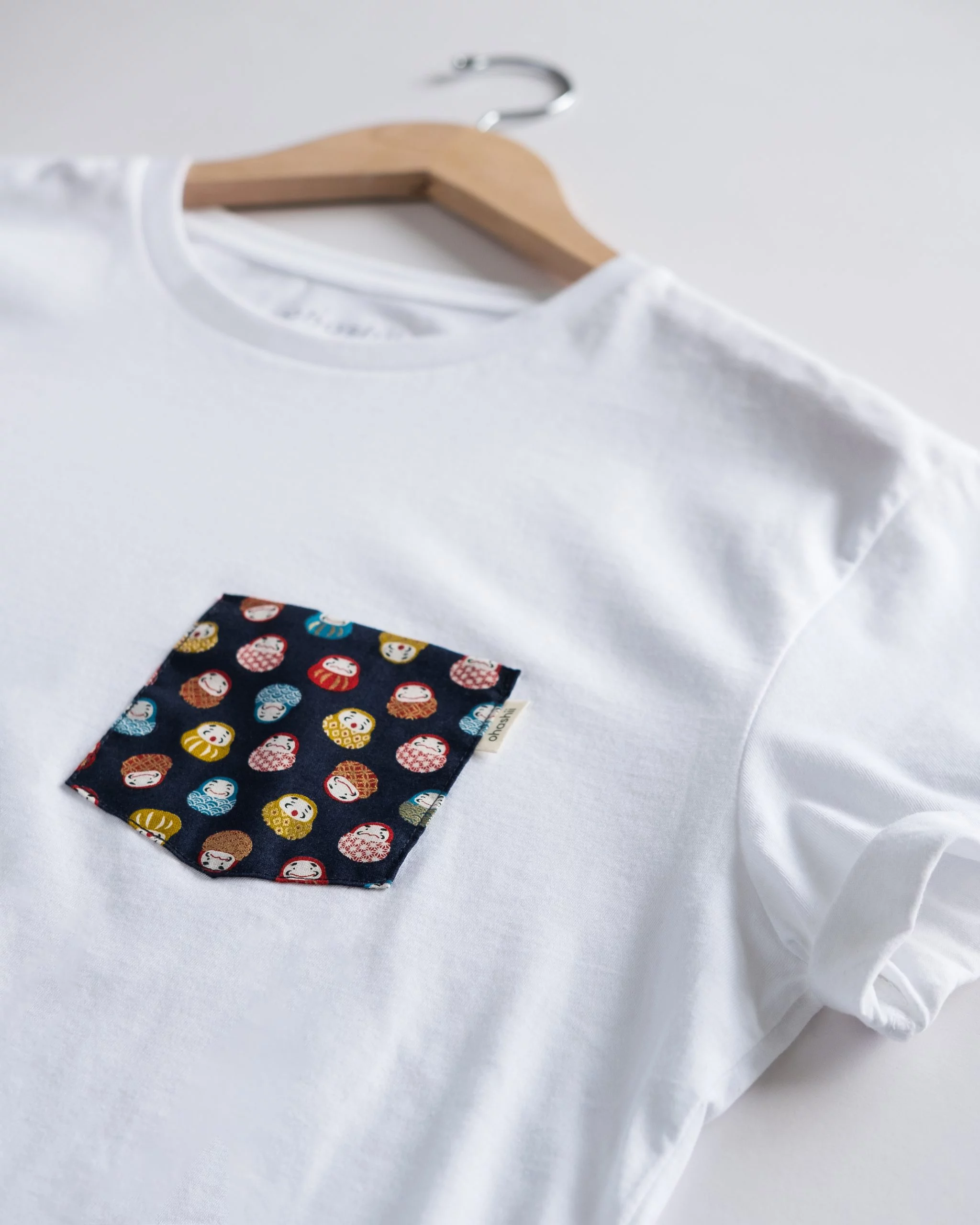 Daruma | Pocket Tee - Image 4