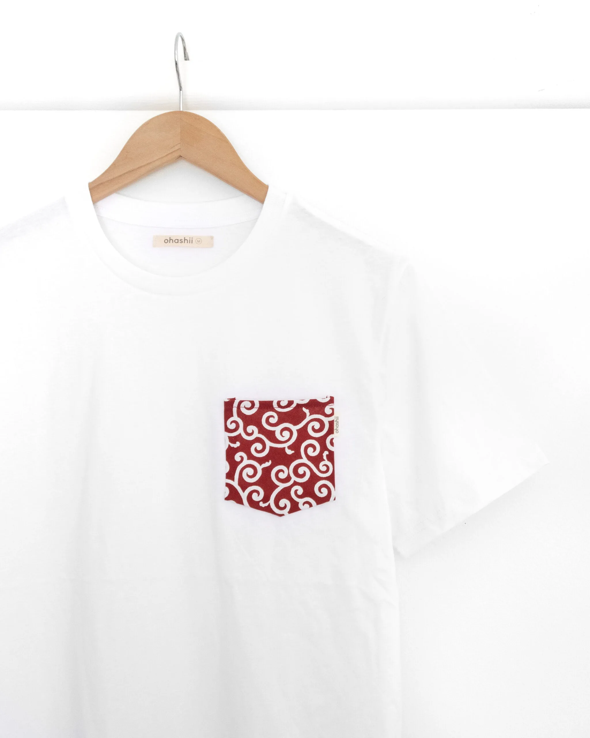 Karakusa pocket tee 3 red ohashii_