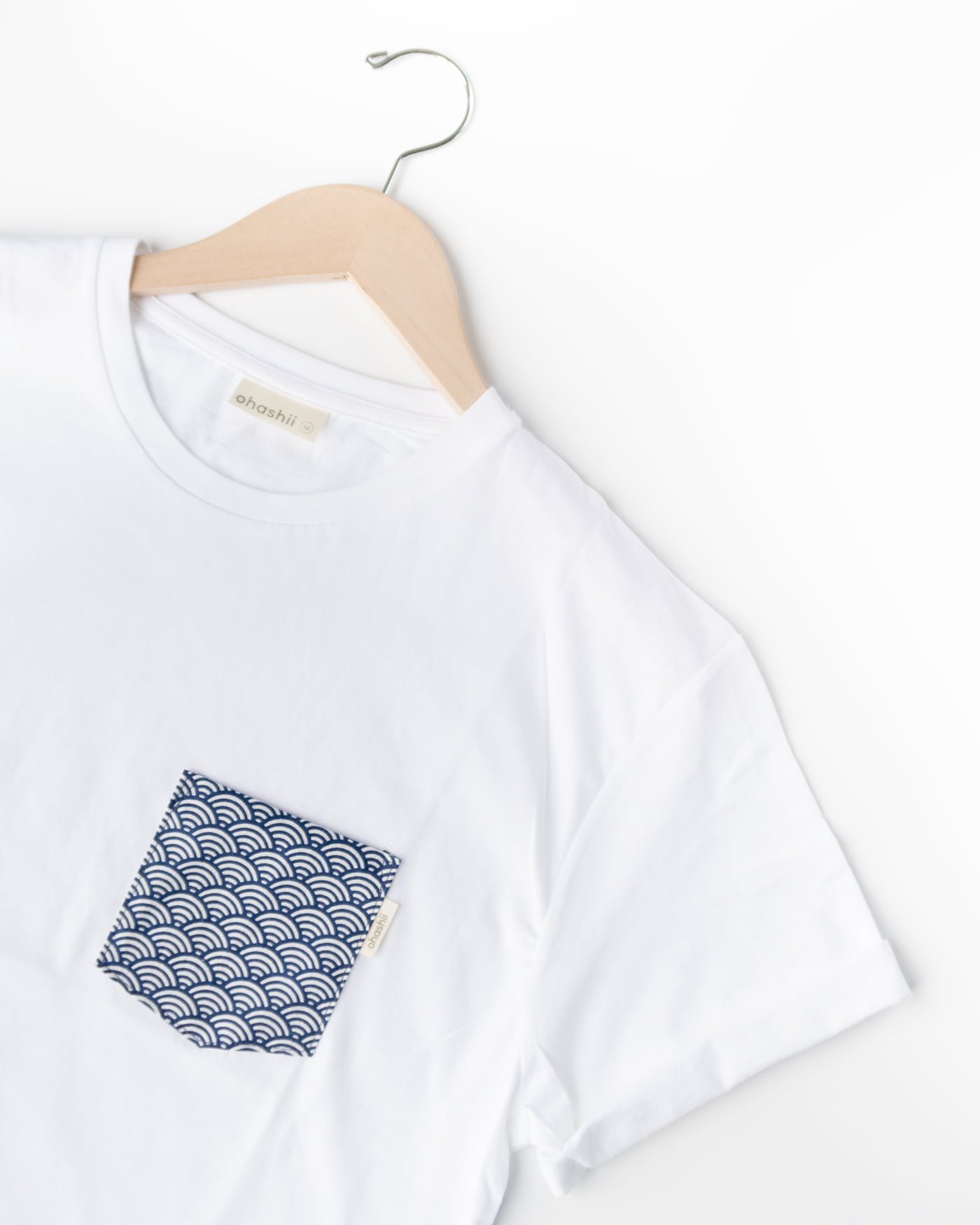 Japanese-pocket-tshirt-Seigaiha-ohashii