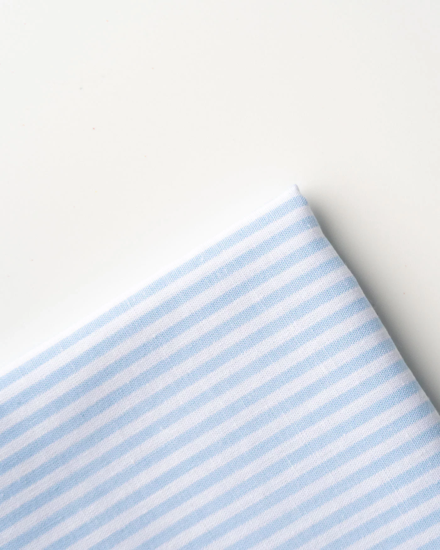 Pastel-Blue-Stripes-fabric-ohashii