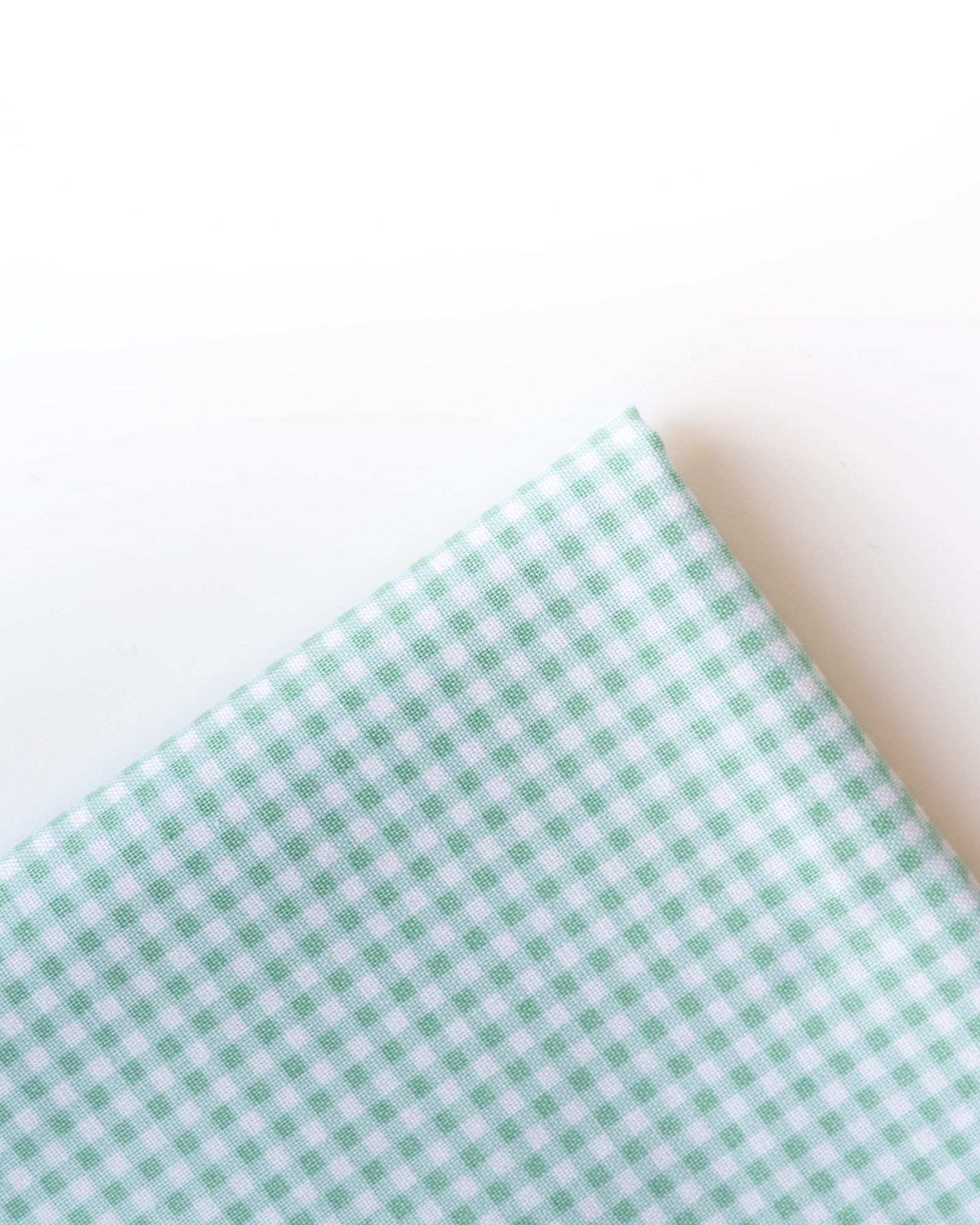 green-gingham-fabric-ohashii