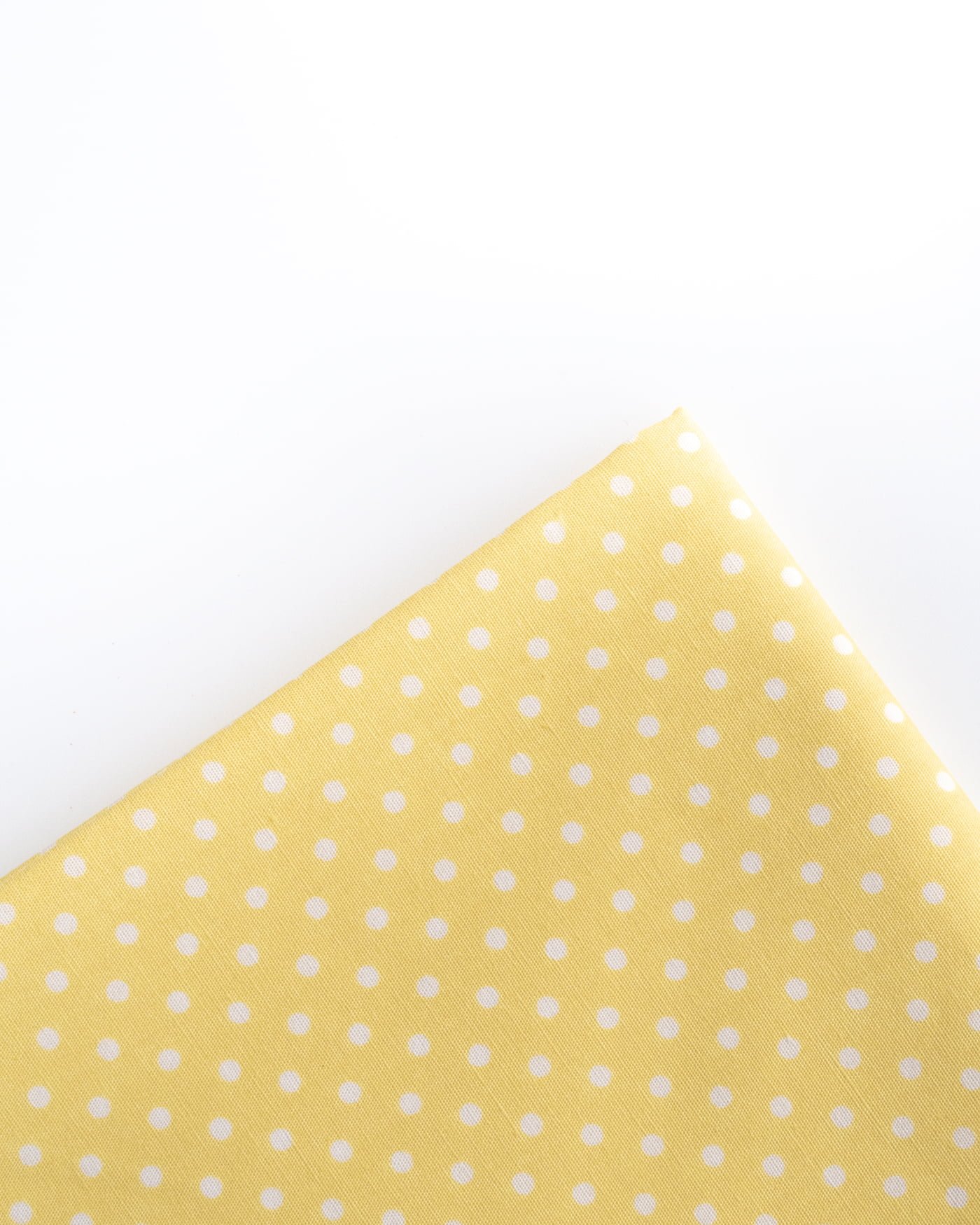 yellow-polka-dots-fabric-ohashii