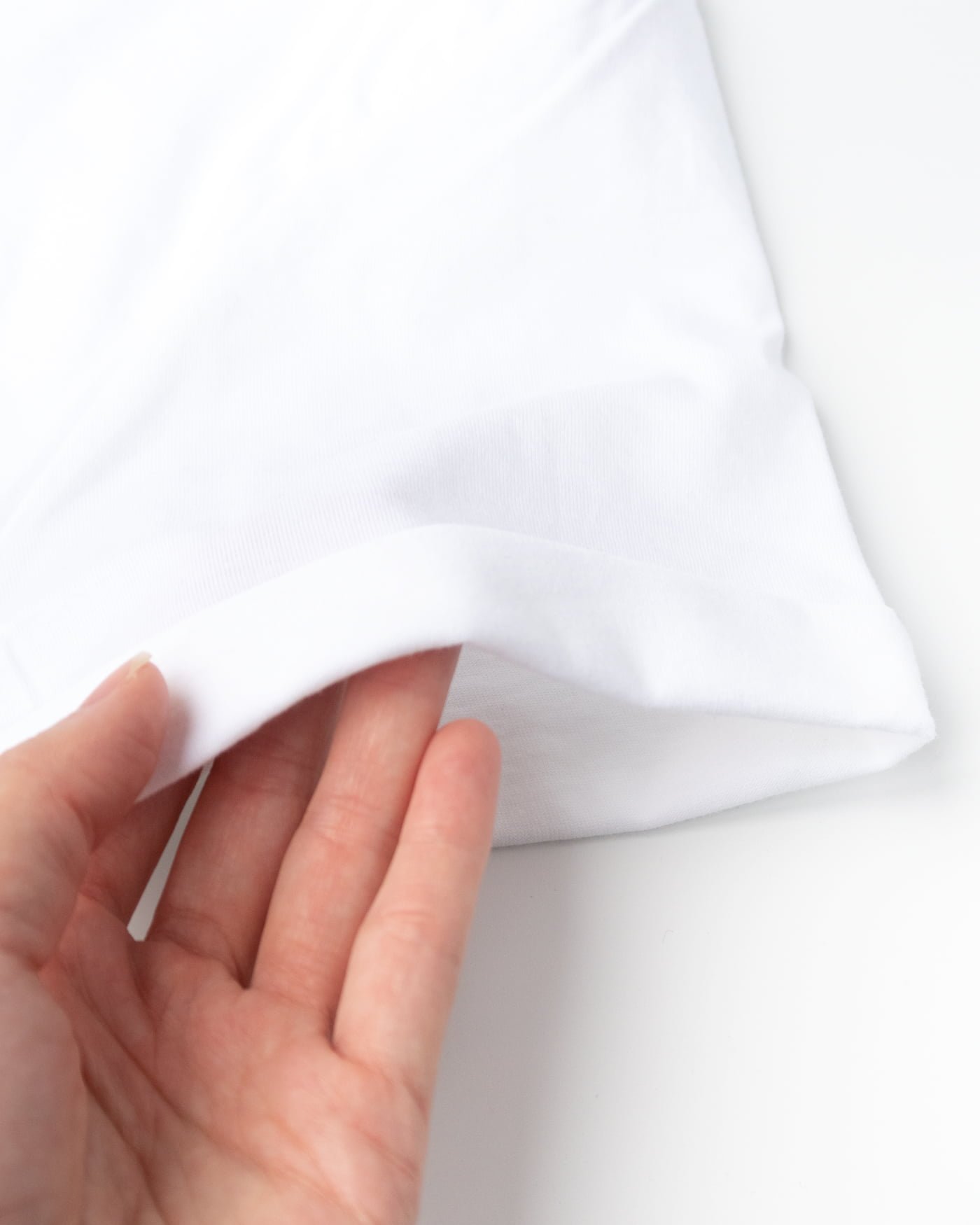 ohashii-tshirt-rolled-sleeves