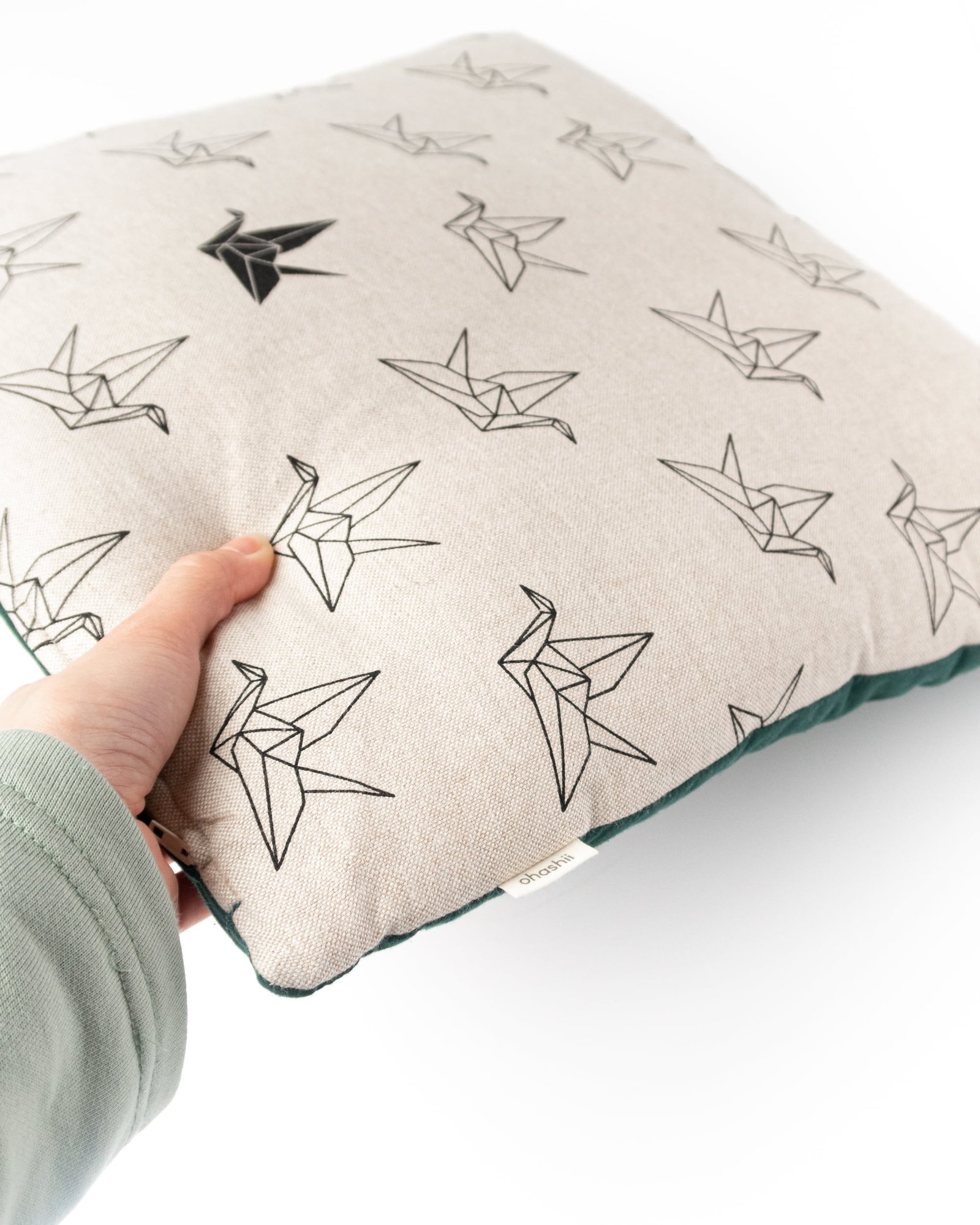 Japanese-cushion-cover-origami-crane-ohashii-5