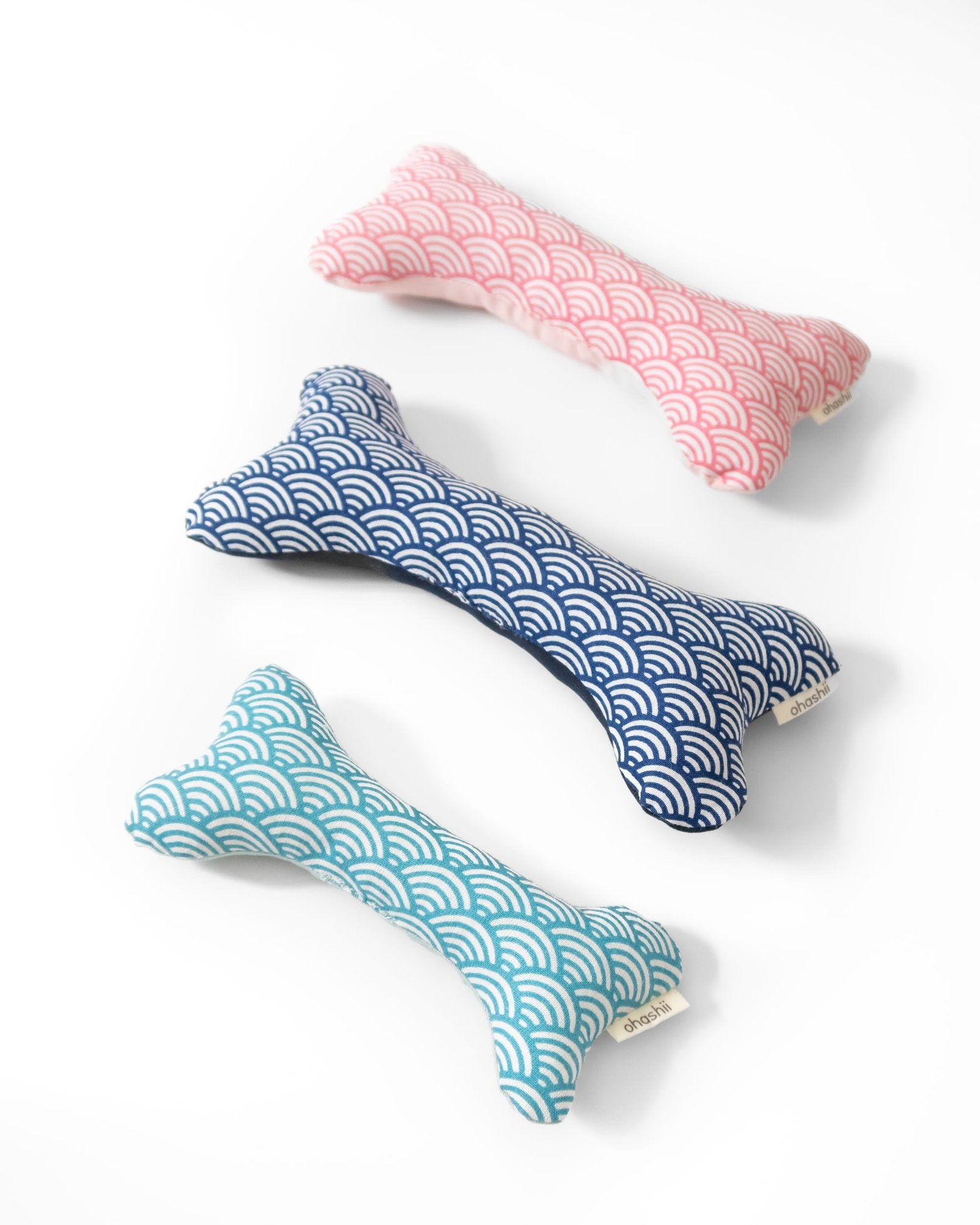 dog-bone-soft-toy-ohashii-2