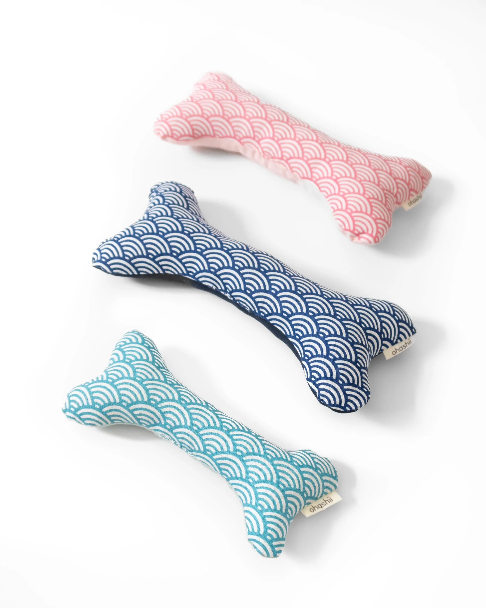 dog-bone-soft-toy-ohashii-2